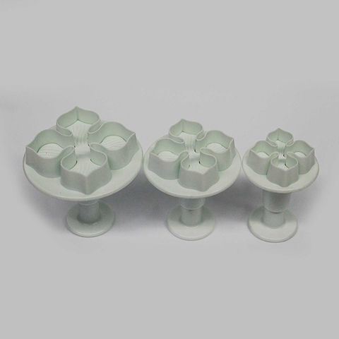 PLASTİK ORTANCA ÇİÇEĞİ BASMALI KUPAT ZN 1005